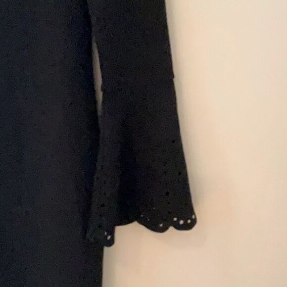 MICHAEL KORS NWT BLACK DRESS SIZE MEDIUM BELL SLEEVES CUT OUT DETAIL - Picture 7 of 14